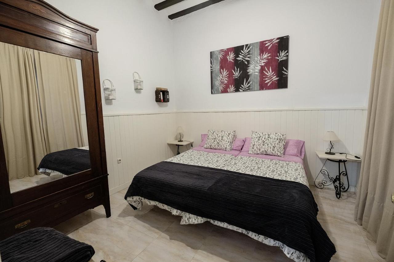 Ferienwohnung Apartamento A Redes Sevilla Exterior foto